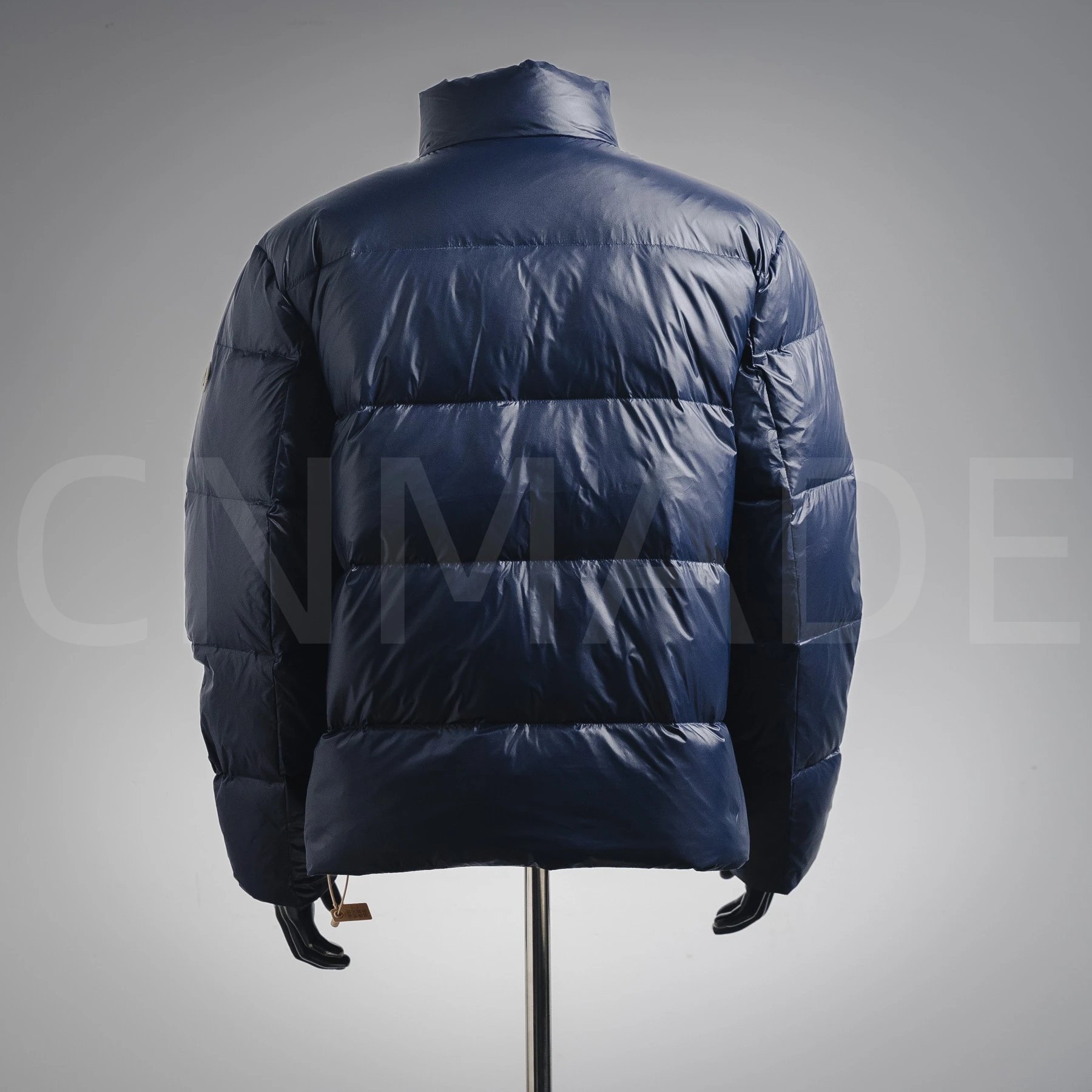 古牌胸前条纹logo立领羽绒服 4
