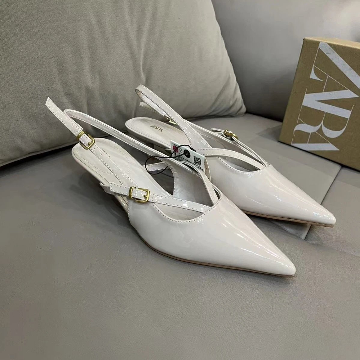 Prada High Heels Pointed-Toe Slingback Pumps — 16(Top quality)