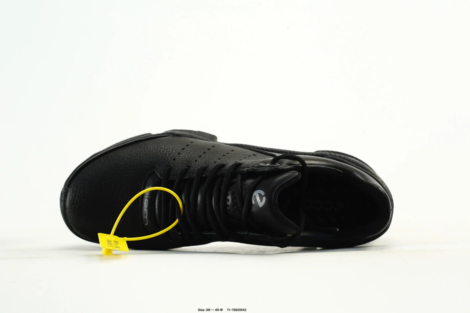 ECCO Breathable Leather Shoes Black - Gallery Image 4 - Detailed View