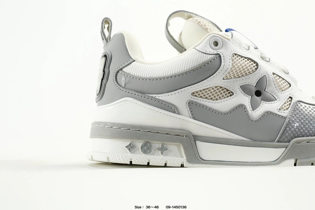 Luxury Leather Low Top Trainer Sneakers Grey - Gallery Image 2 - Detailed View