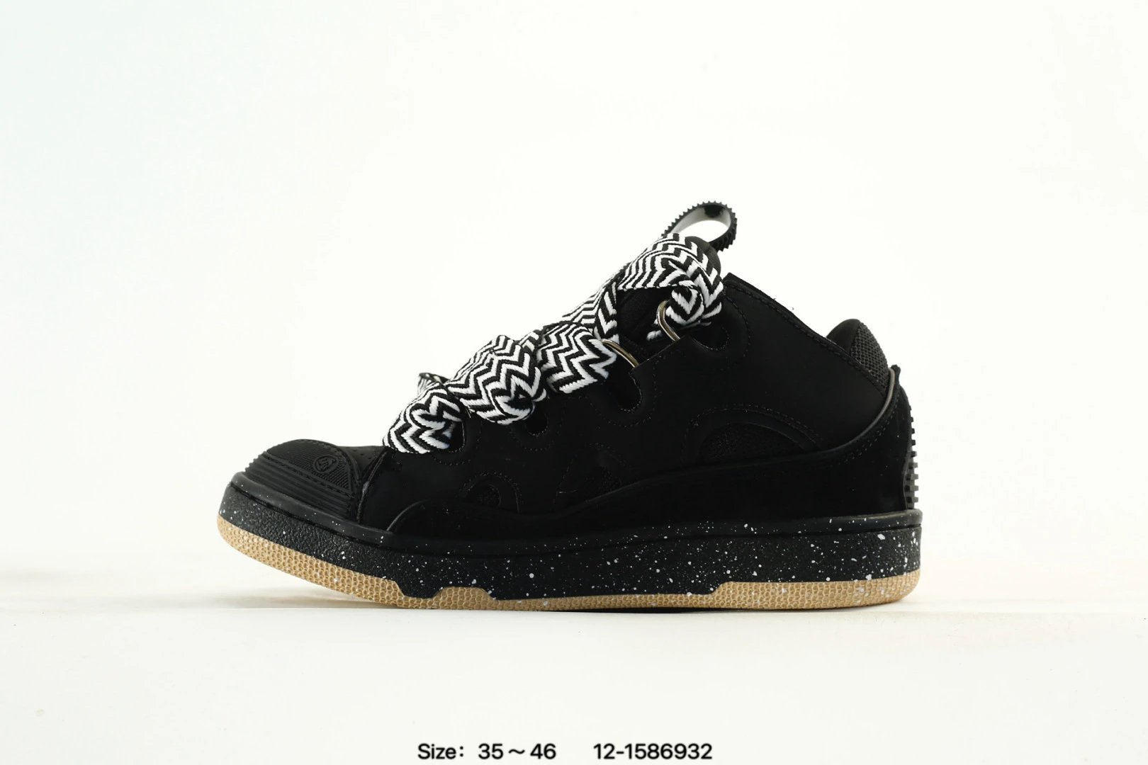 Unisex Curb Chunky Skate Sneakers Mixed Leather Onyx Black - Gallery Image 3 - Detailed View