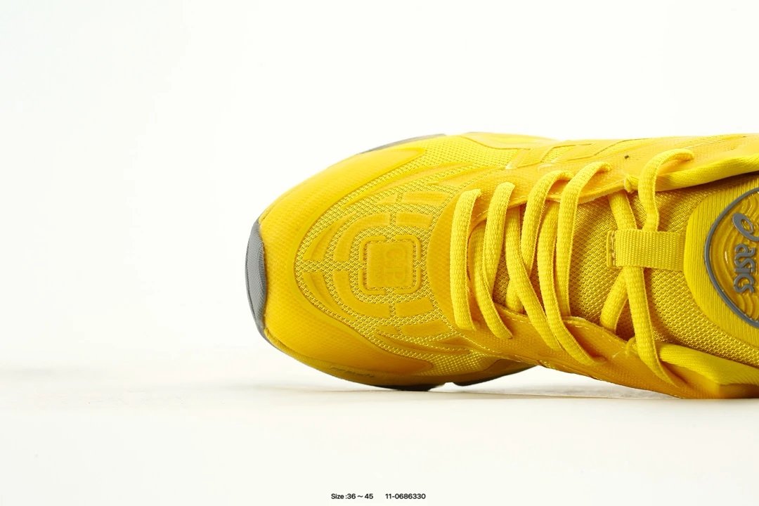 ASICS GEL-Quantum 360 VIII Yellow Running Shoes - Gallery Image 3 - Detailed View