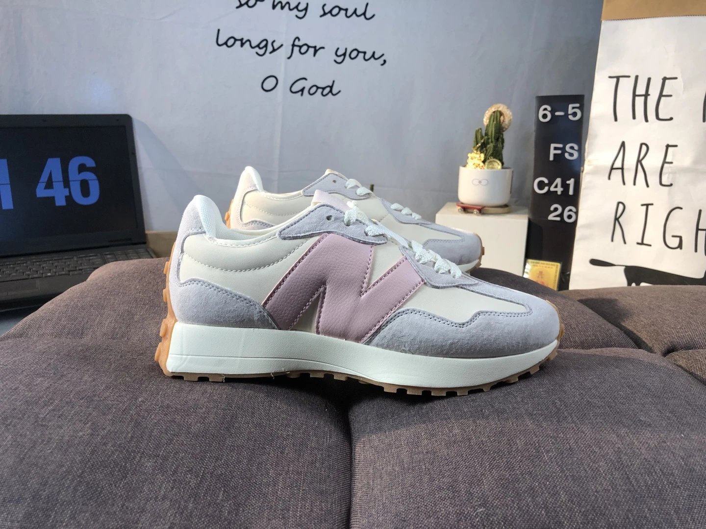 Retro Suede Sneakers Running Shoes Slate - Gallery Image 3 - Detailed View