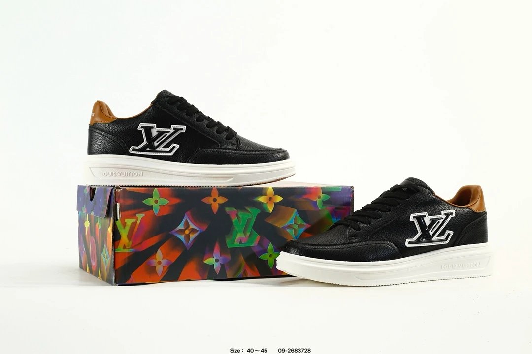 Low Top Leather Sneakers with Lace-Up Design Black Tan - Gallery Image 9 - Detailed View