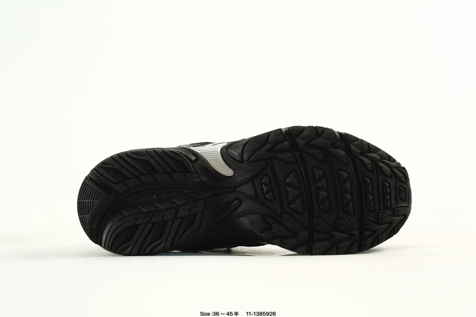 Retro Mesh Trail Running Sneakers Low Top Onyx Black - Gallery Image 6 - Detailed View