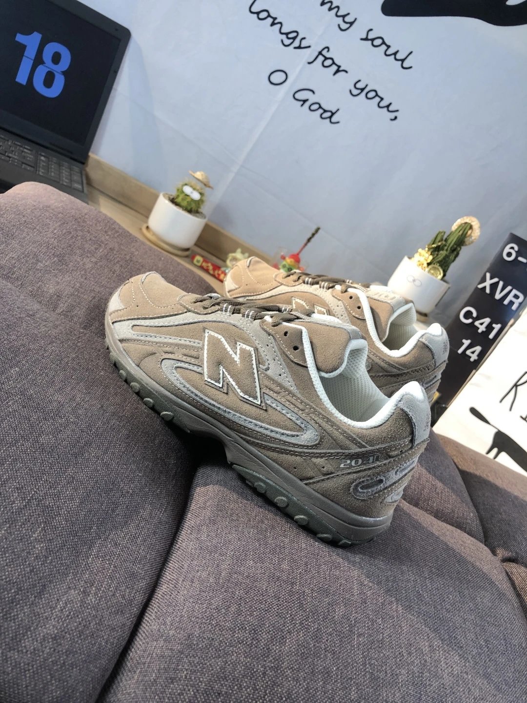 Retro Leather Running Dad Shoes Flint - Gallery Image 5 - Detailed View