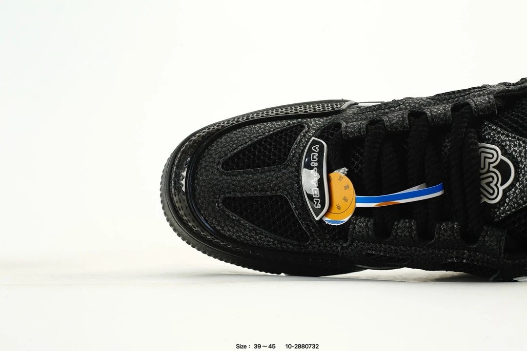 Luxury Leather Low Top Trainer Sneaker Black - Gallery Image 5 - Detailed View