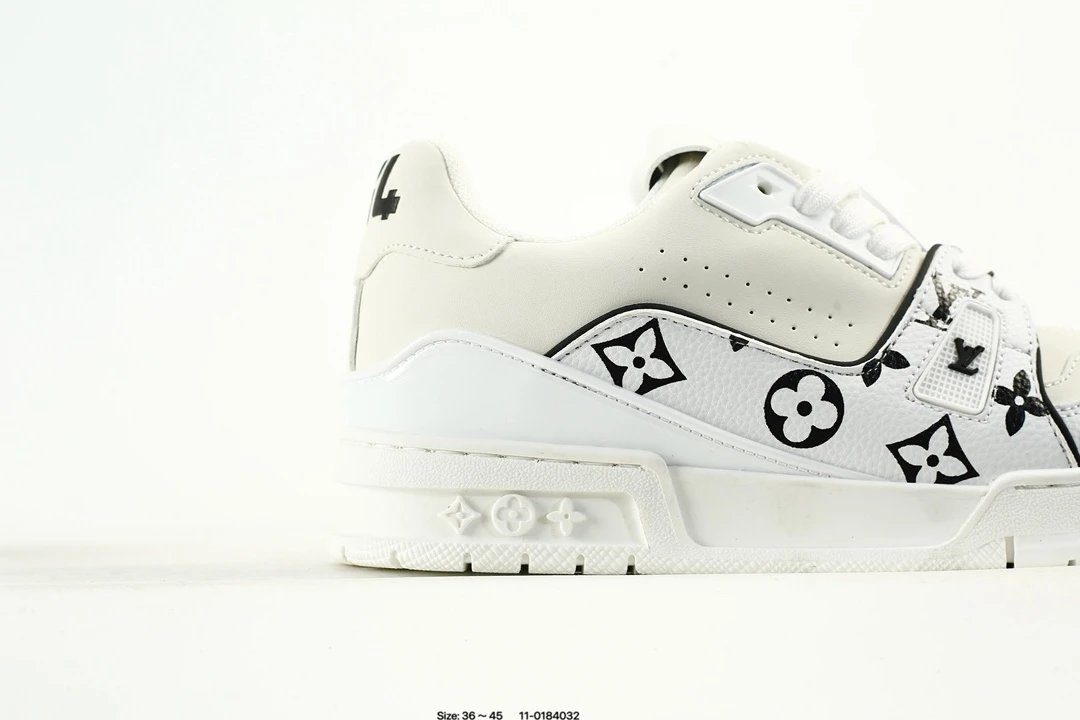 Luxury Leather Trainer Sneaker Low with Monogram White - Gallery Image 2 - Detailed View