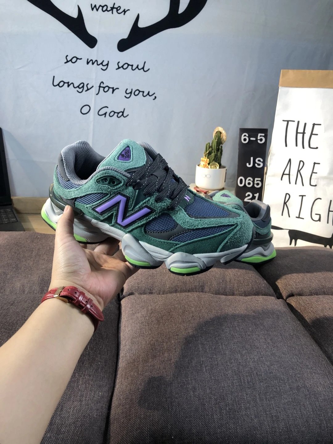 Retro Suede Running Shoes Unisex Seafoam - Gallery Image 7 - Detailed View