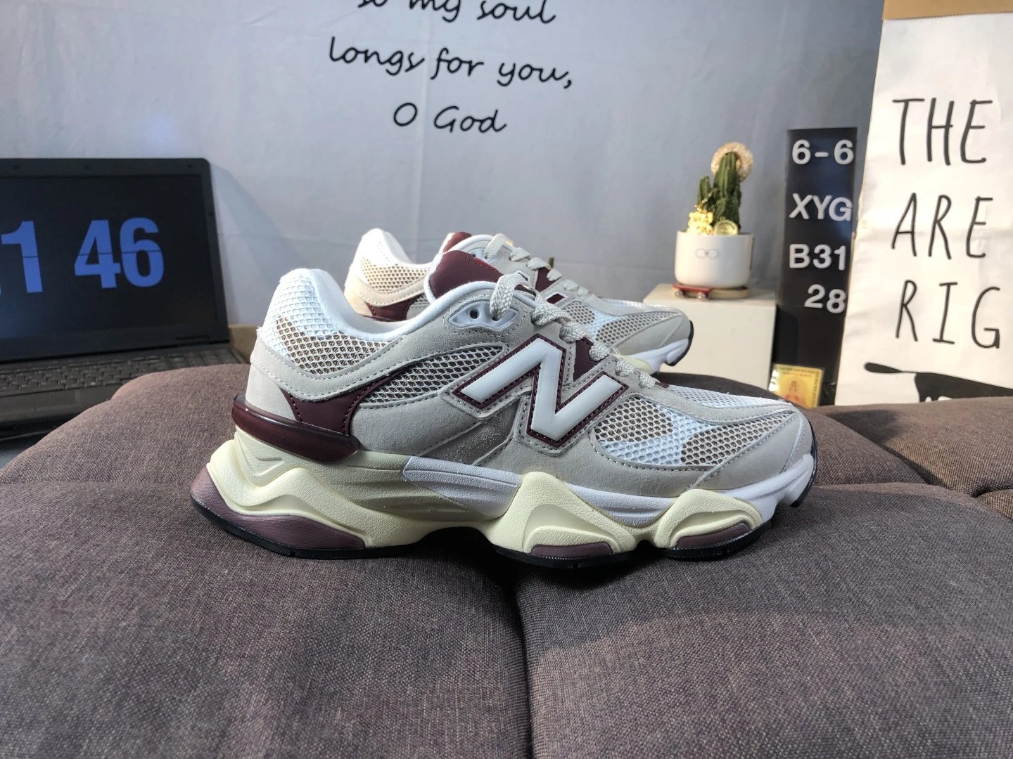 Chunky Dad Shoes NB 9060 Sneakers Claret - Gallery Image 1 - Detailed View
