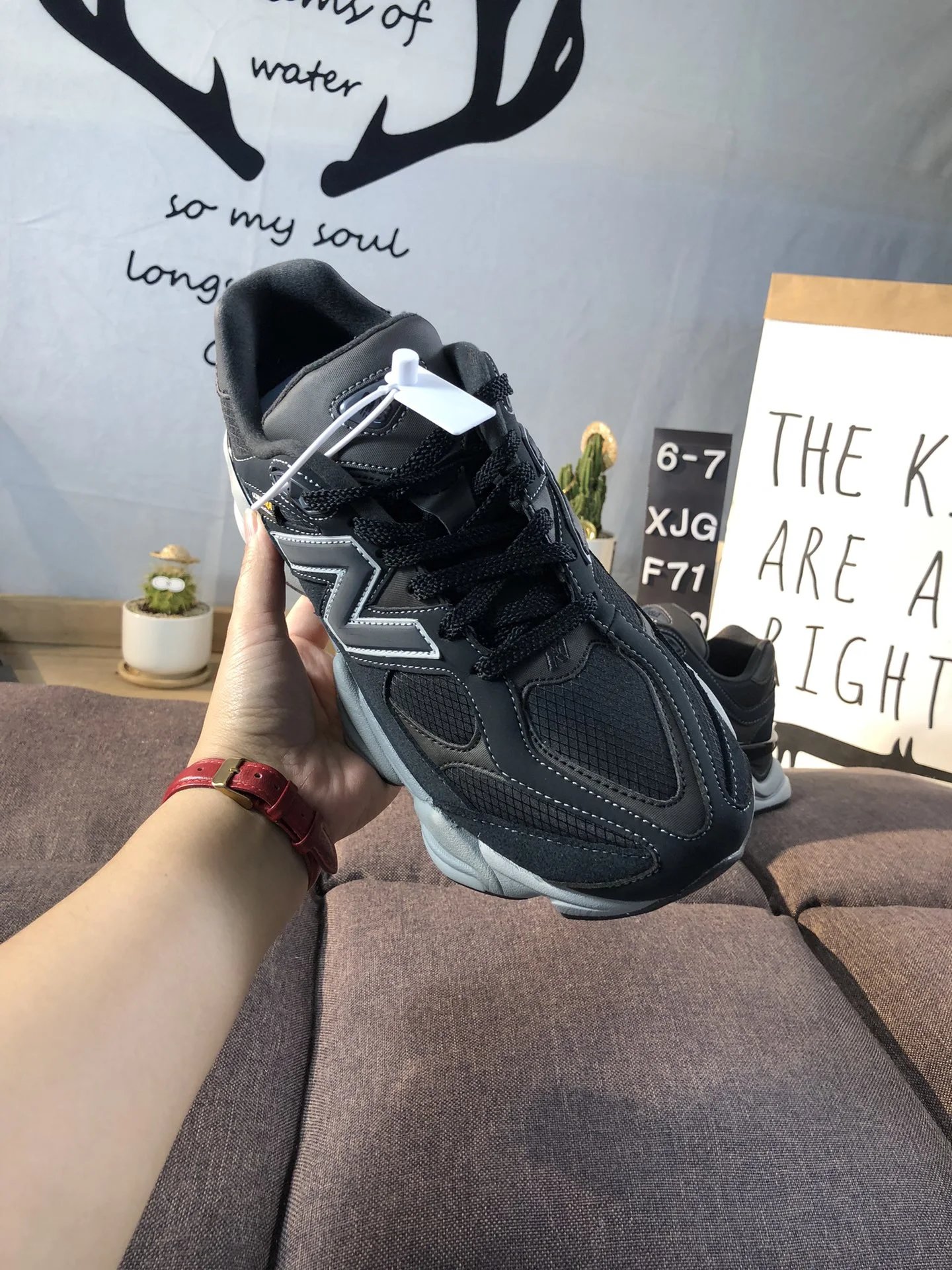 NB 9060 Retro Running Shoes Mesh Suede Asphalt - Gallery Image 8 - Detailed View