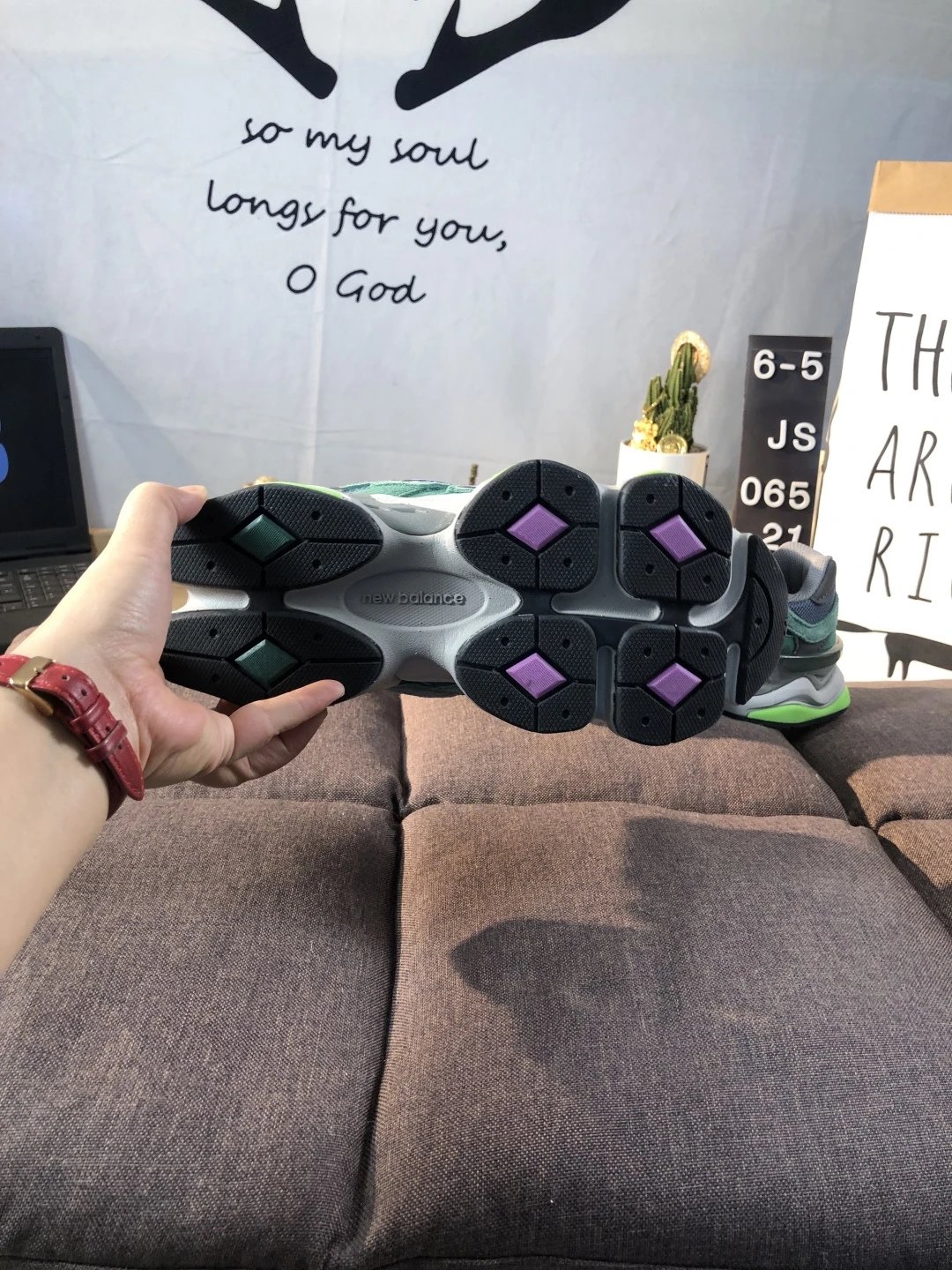 Retro Suede Running Shoes Unisex Seafoam - Gallery Image 9 - Detailed View