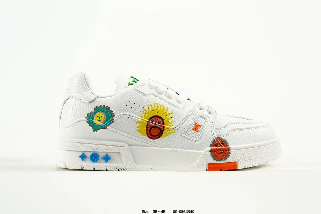 Low Top Leather Trainer Sneakers with Graphic Print White - Gallery Image 1 - Detailed View