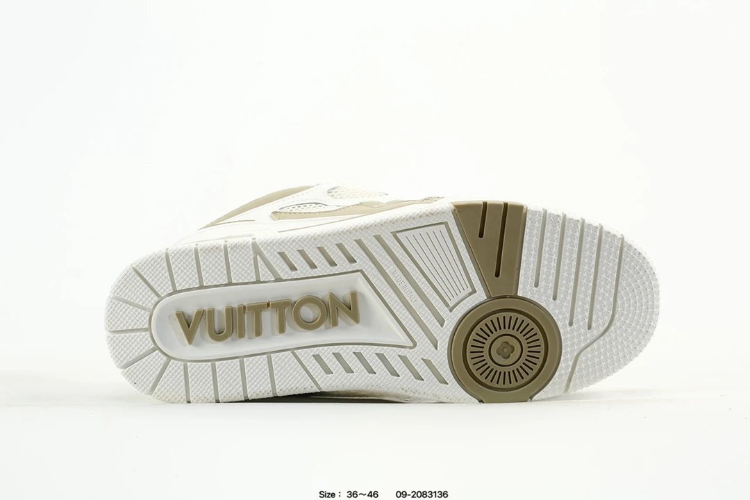 Low Top Leather Trainer Sneakers with 3D Logo Beige - Gallery Image 6 - Detailed View