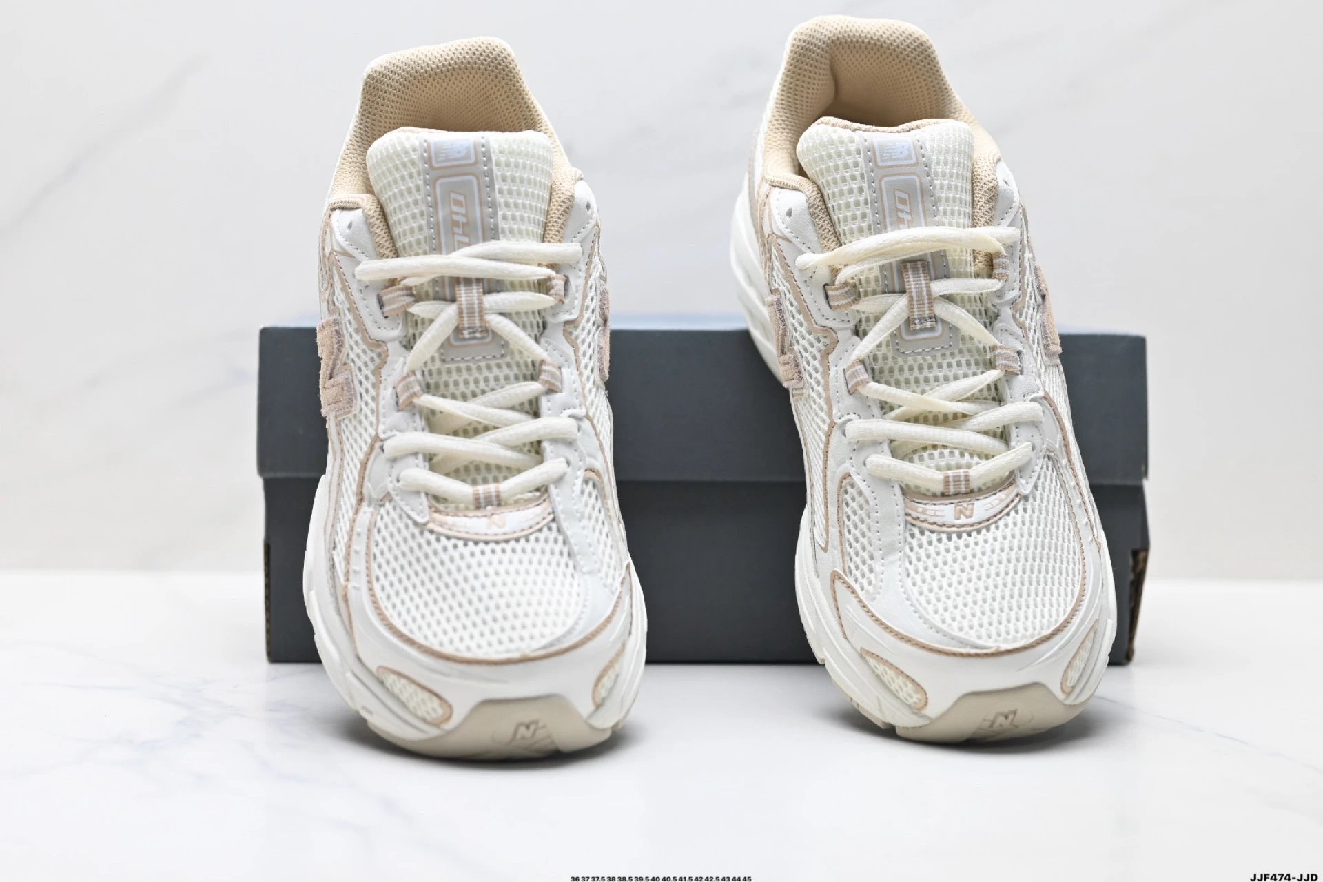 Retro Running Shoes Vintage Style Ecru - Gallery Image 7 - Detailed View