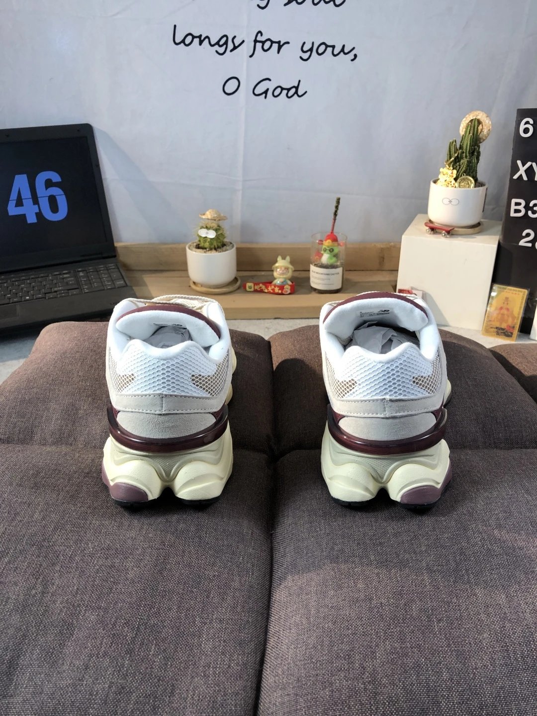 Chunky Dad Shoes NB 9060 Sneakers Claret - Gallery Image 4 - Detailed View