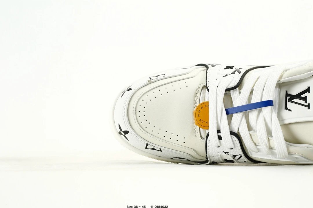 Luxury Leather Trainer Sneaker Low with Monogram White - Gallery Image 5 - Detailed View