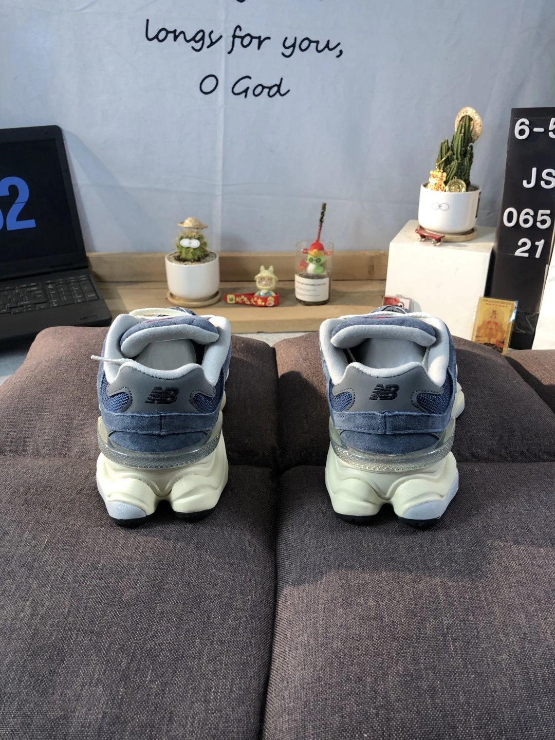 Casual Suede Running Shoes NB 9060 Slate Grey - Gallery Image 4 - Detailed View