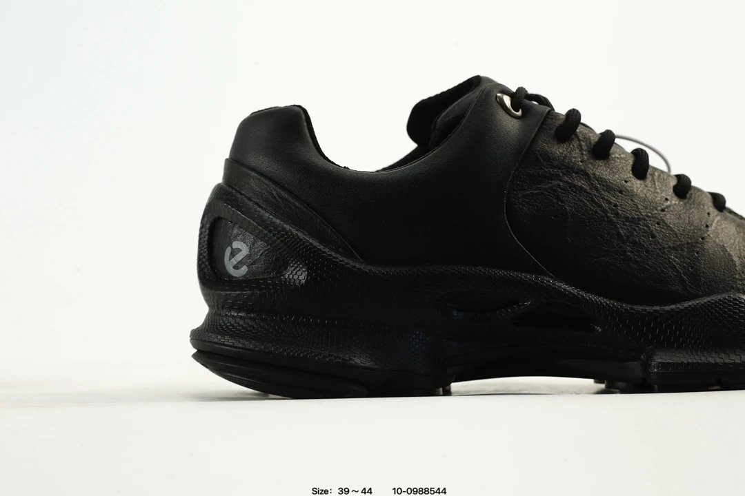 Leather Casual Running Shoes Classic Sneakers - Onyx - Gallery Image 3 - Detailed View