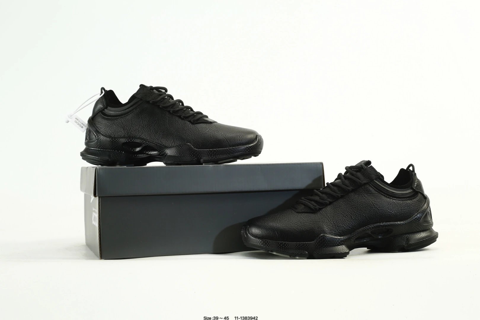 ECCO Leather Casual Sneakers Black - Gallery Image 2 - Detailed View