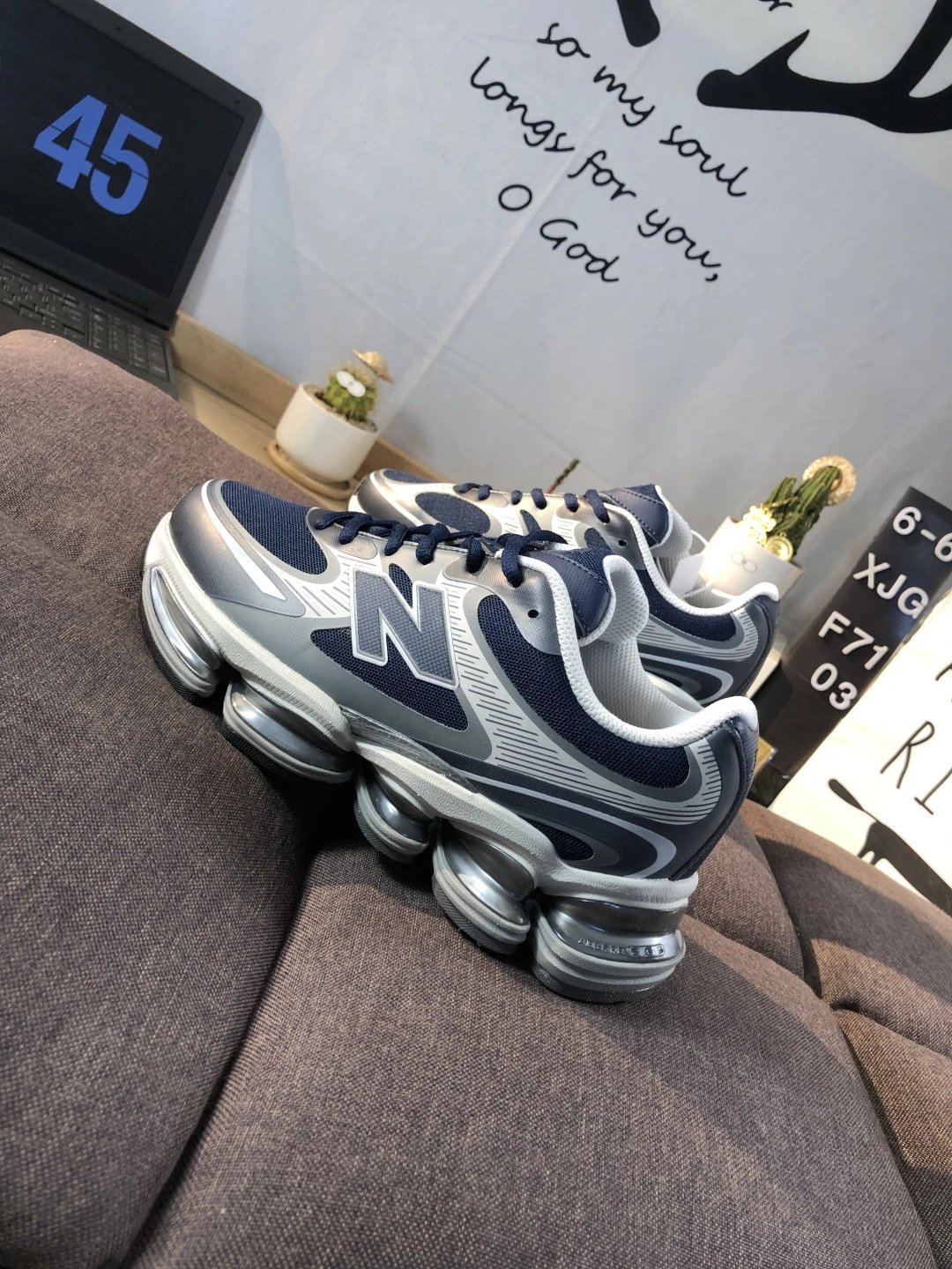 Retro Tech Running Shoes Mesh Sneakers Navy - Gallery Image 5 - Detailed View