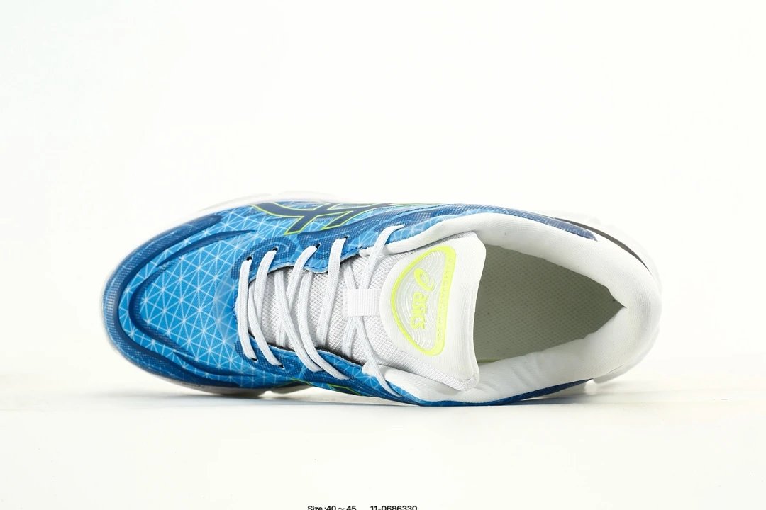Asics GEL-Quantum 360 VIII Blue Running Shoes - Gallery Image 4 - Detailed View