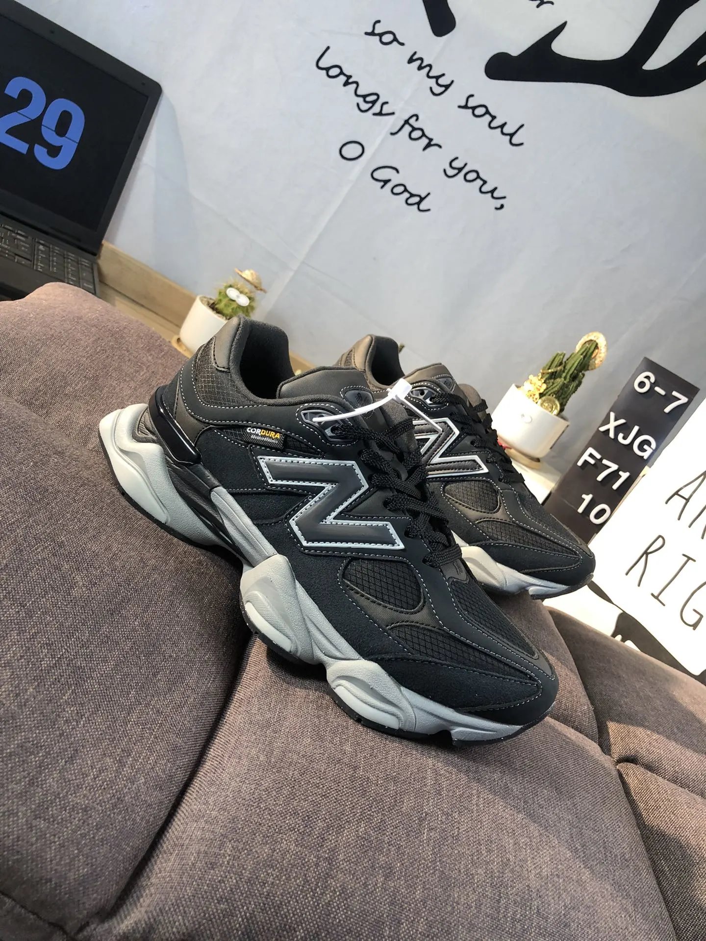 NB 9060 Retro Running Shoes Mesh Suede Asphalt - Gallery Image 3 - Detailed View