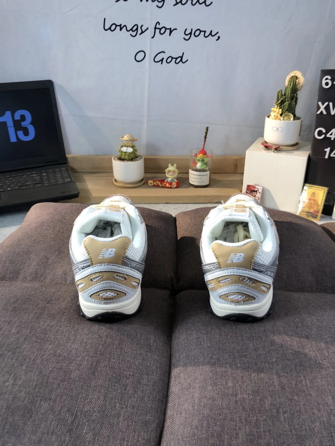 Retro Dad Running Shoes Oyster - Gallery Image 4 - Detailed View