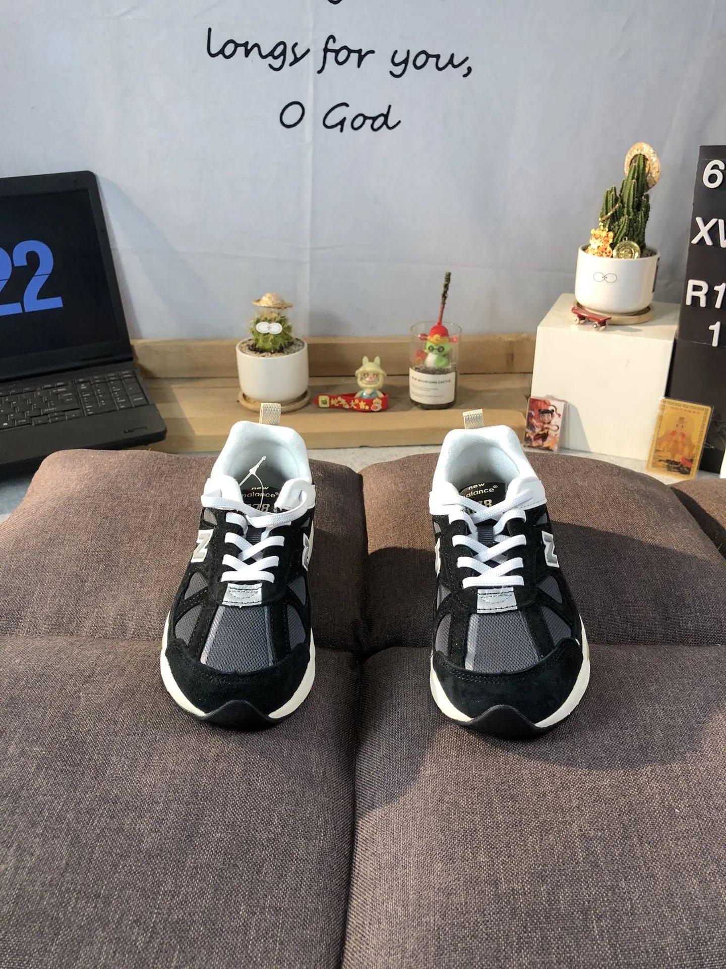 Kids Athleisure Mesh Sneaker Low Top Onyx - Gallery Image 2 - Detailed View