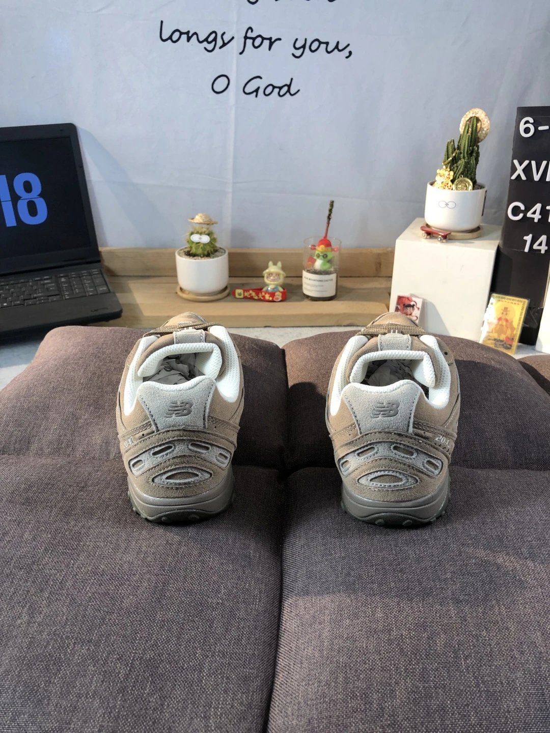 Retro Leather Running Dad Shoes Flint - Gallery Image 4 - Detailed View