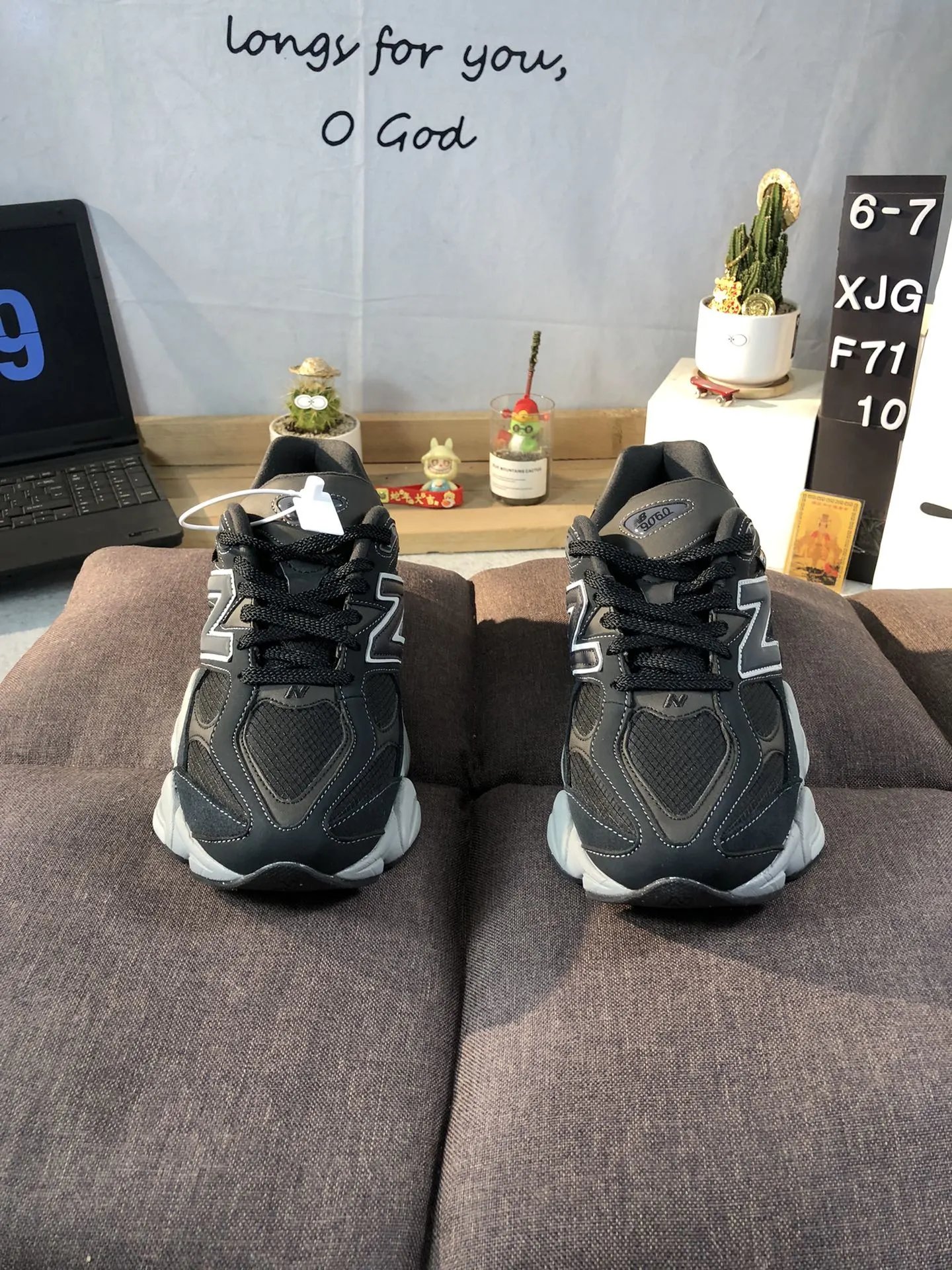 NB 9060 Retro Running Shoes Mesh Suede Asphalt - Gallery Image 2 - Detailed View