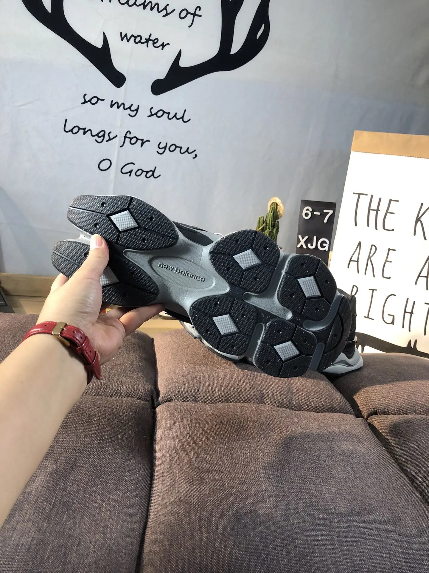 NB 9060 Retro Running Shoes Mesh Suede Asphalt - Gallery Image 9 - Detailed View