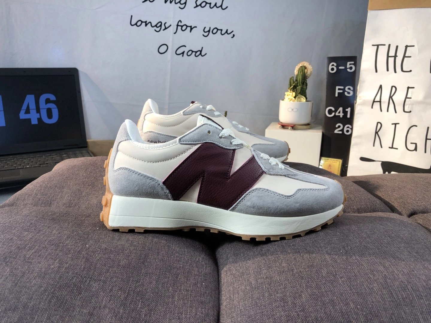 Retro Suede Nylon Sneakers Running Shoes, Burgundy - Gallery Image 1 - Detailed View