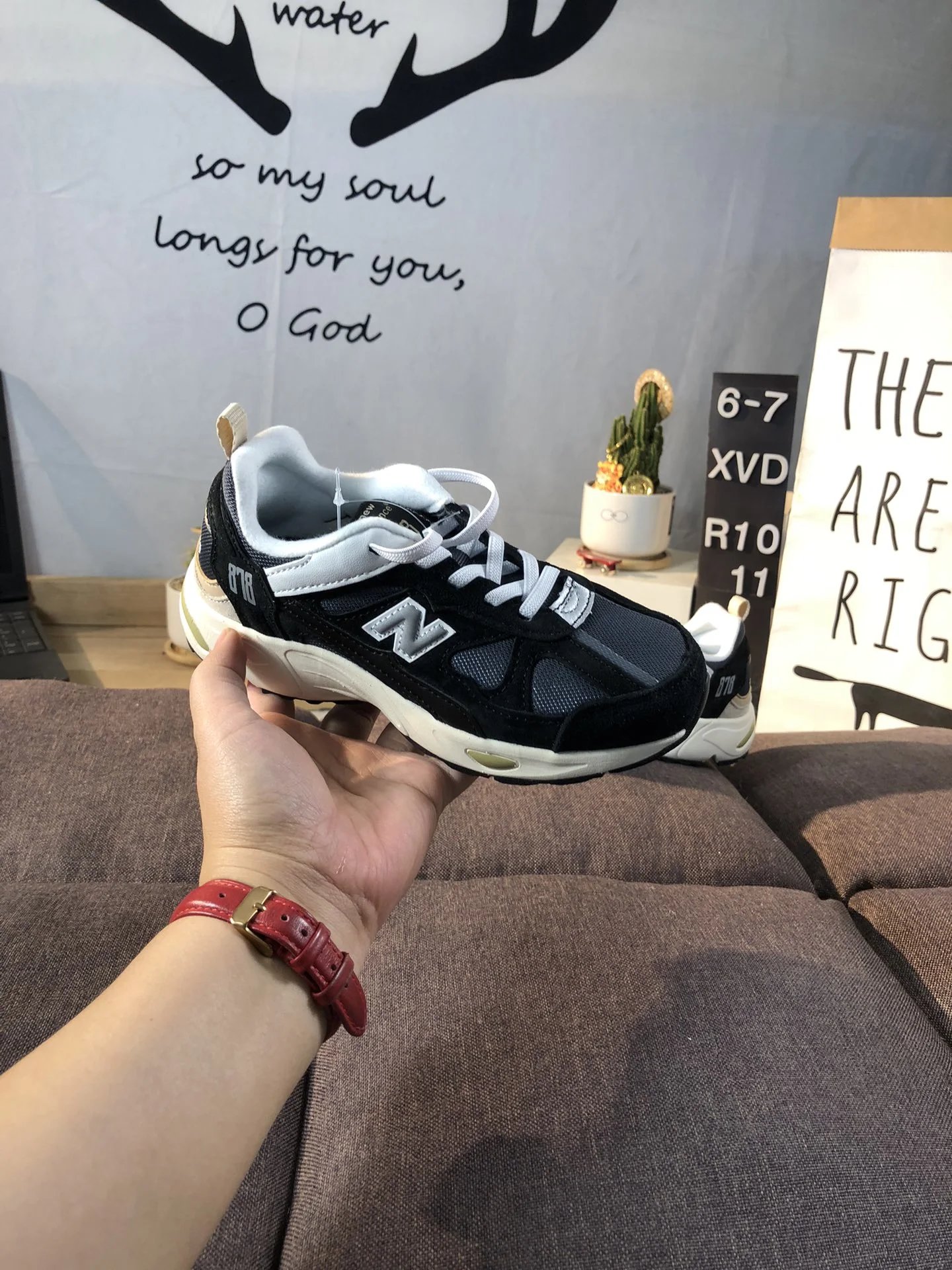 Kids Athleisure Mesh Sneaker Low Top Onyx - Gallery Image 7 - Detailed View