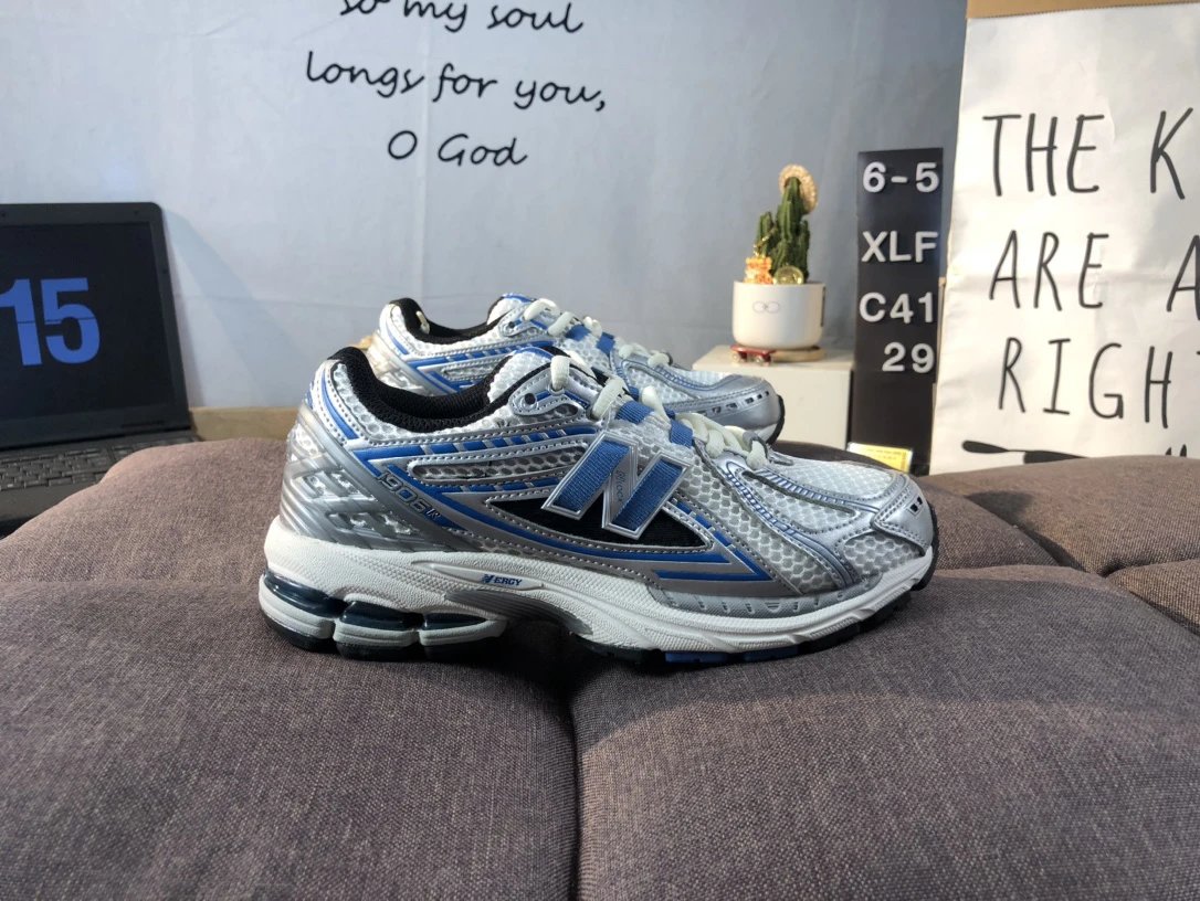 Retro 1906R Running Shoes Athletic Silver - Gallery Image 2 - Detailed View