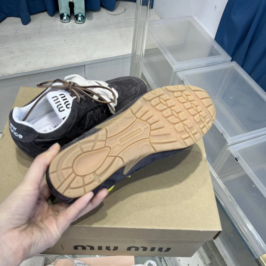 Retro Suede Leather Dual Lace Sneakers Charcoal Grey - Gallery Image 9 - Detailed View