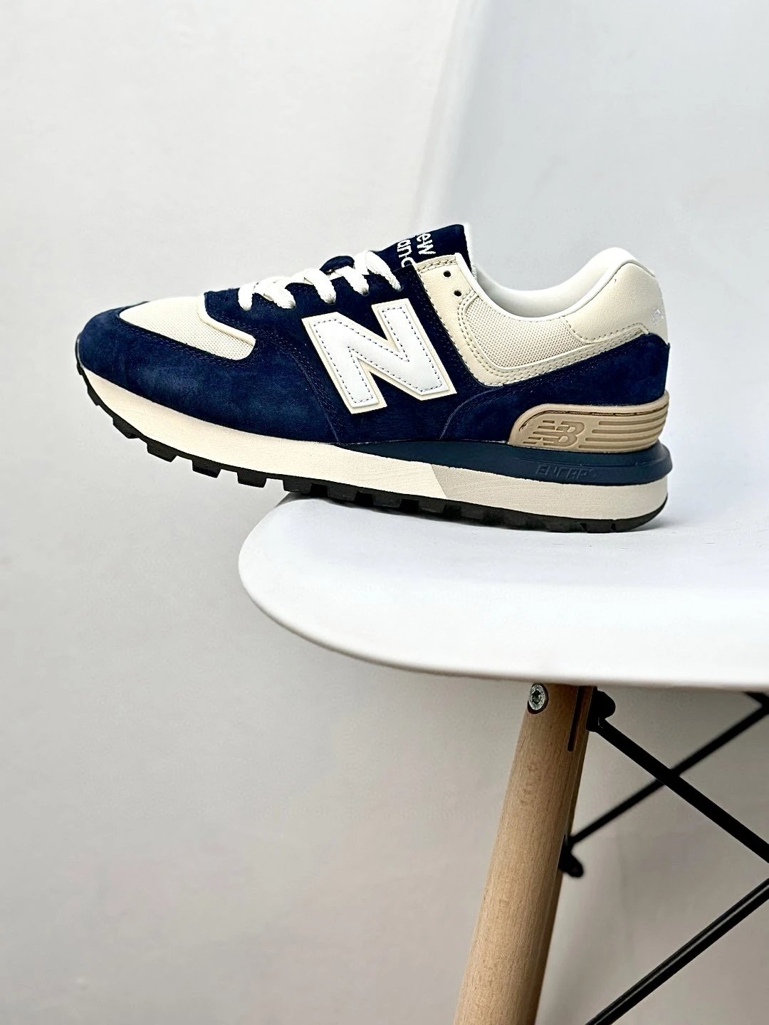 Suede Retro Running Shoes Navy Blazer - Gallery Image 1 - Detailed View
