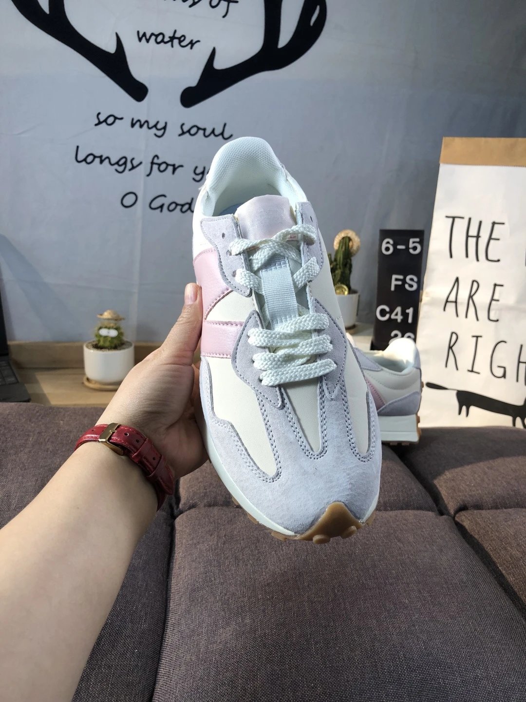 Retro Suede Sneakers Nylon Running Shoes Mauve - Gallery Image 8 - Detailed View