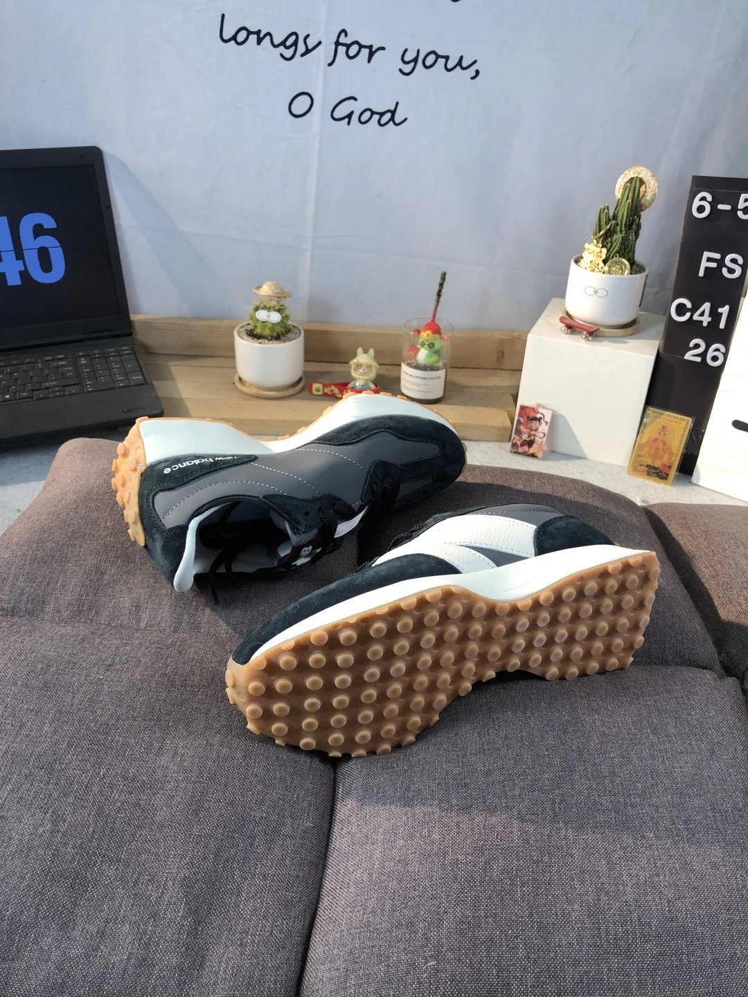 Retro Suede Running Shoes Nylon Sneakers Asphalt - Gallery Image 6 - Detailed View