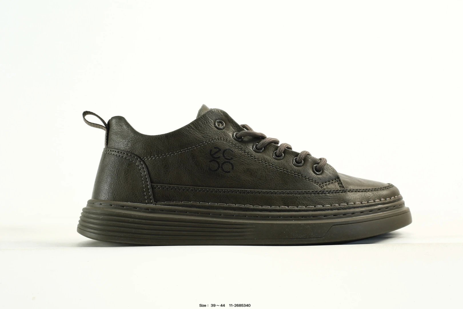 Casual Leather Lightweight Men's Sneakers Onyx Black - Gallery Image 5 - Detailed View