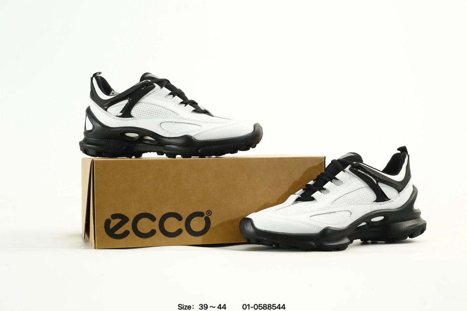 ECCO Leather Sneakers Multi-Color - Gallery Image 6 - Detailed View