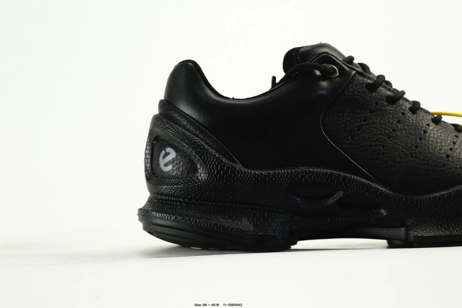 ECCO Breathable Leather Shoes Black - Gallery Image 2 - Detailed View