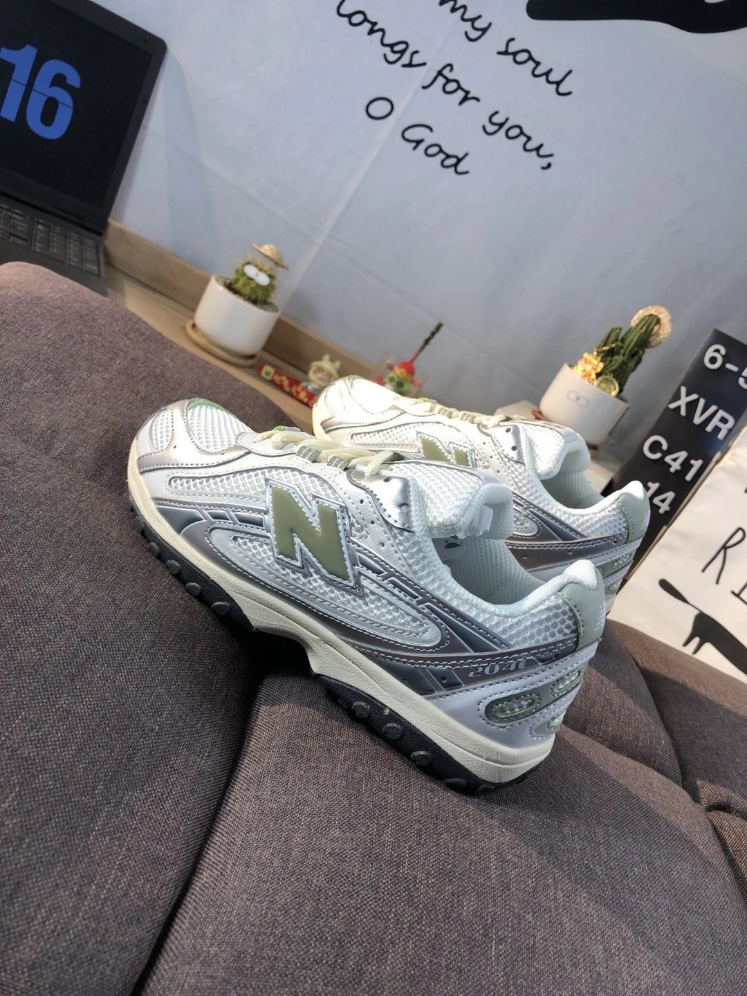 Retro Dad Running Shoes, Leather Mesh, Silver Sage - Gallery Image 5 - Detailed View