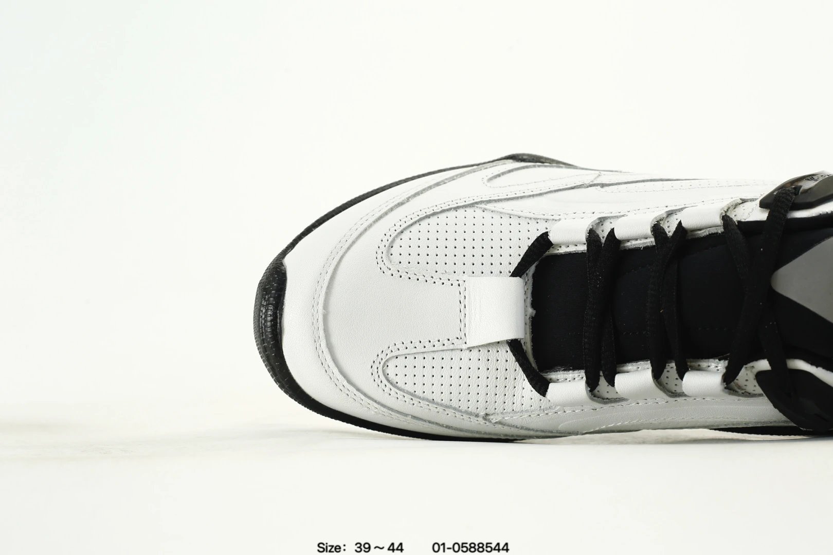 ECCO Leather Casual Sneakers White Black - Gallery Image 6 - Detailed View