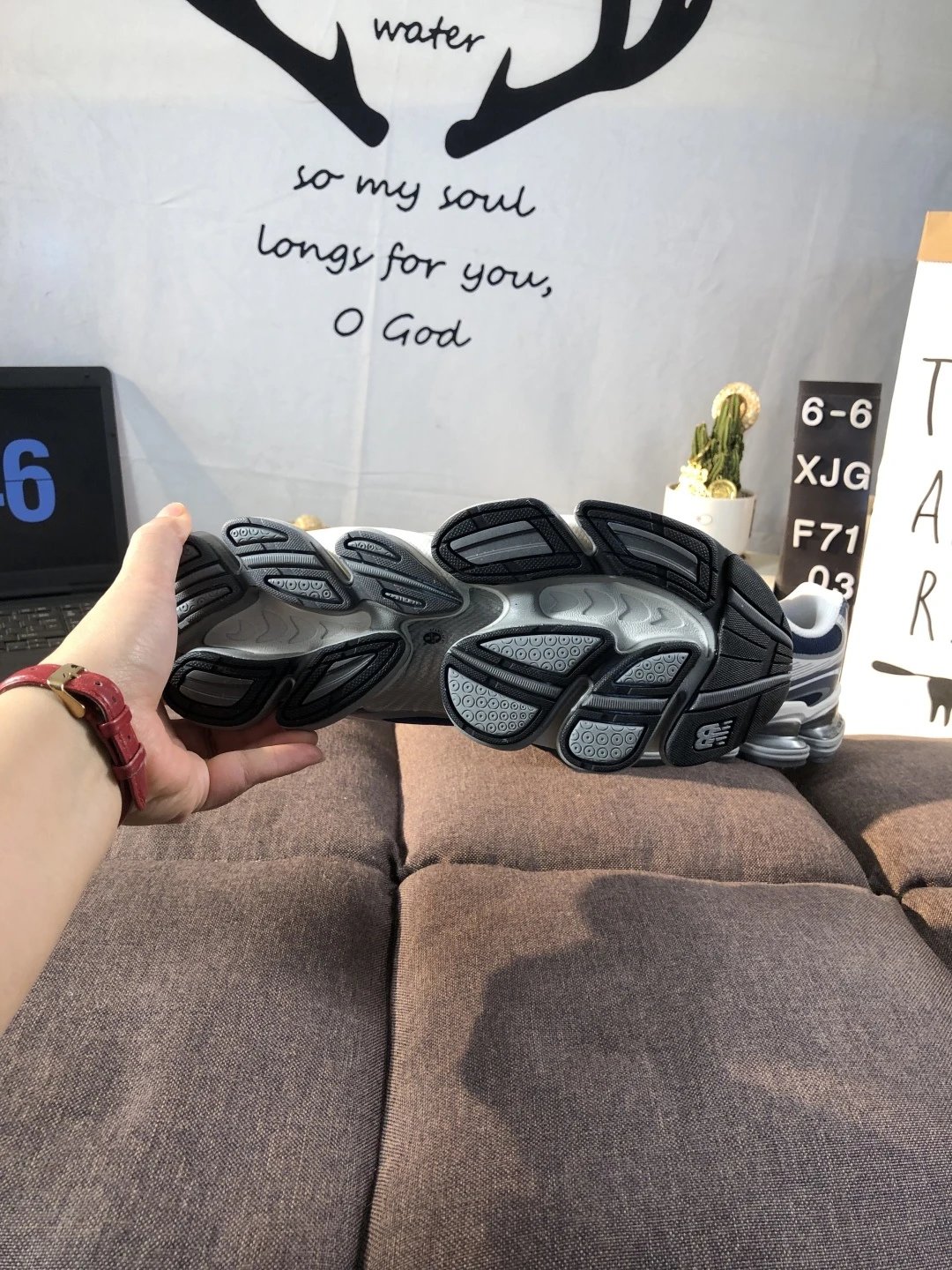 Retro Tech Running Shoes Mesh Sneakers Navy - Gallery Image 9 - Detailed View