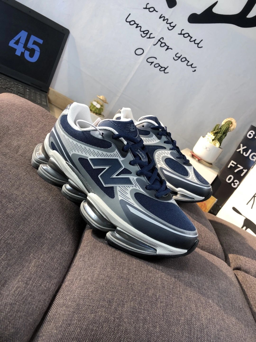 Retro Tech Running Shoes Mesh Sneakers Navy - Gallery Image 3 - Detailed View