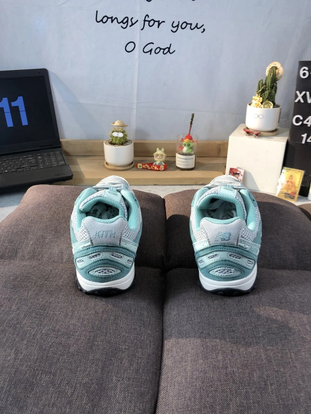 Retro Running Dad Shoes Teal - Gallery Image 4 - Detailed View