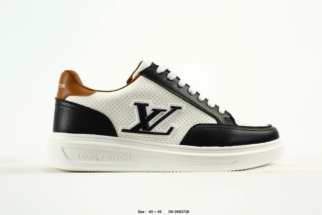 Low Top Leather Sneakers Beverly Hills Style Powder Blue - Gallery Image 2 - Detailed View