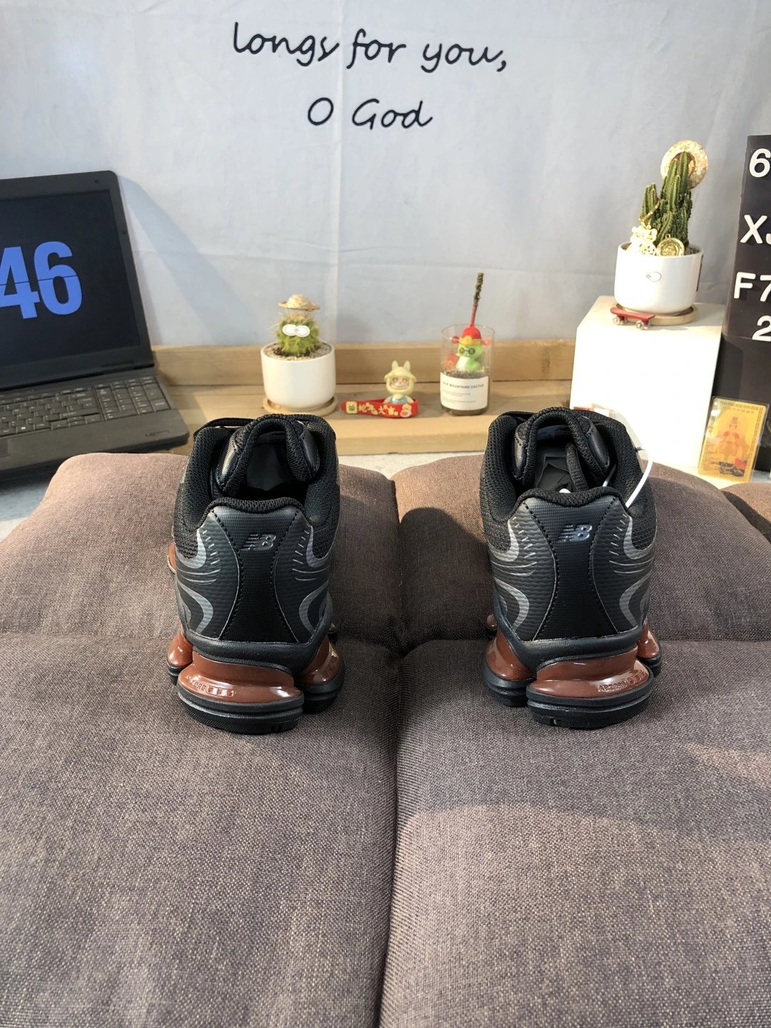 Retro NB 2000 Mesh Sneakers Running Shoes Umber - Gallery Image 4 - Detailed View