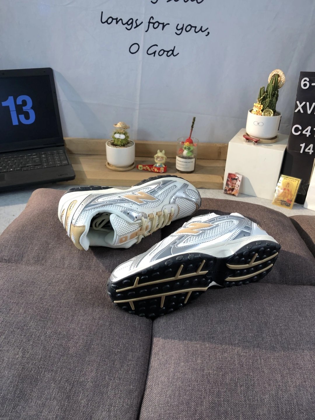 Retro Dad Running Shoes Oyster - Gallery Image 6 - Detailed View